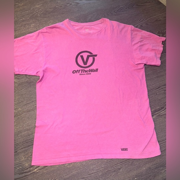 Vintage pink Latin tee